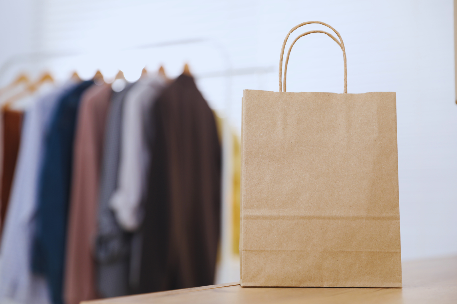 How Cloth Carry Bags Help Retailers Reduce Costs and Increase Brand Value